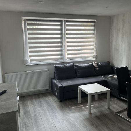 Messe-Hotelzimmer-Einzimmerappartement เลเวอร์คูเซน ห้อง รูปภาพ