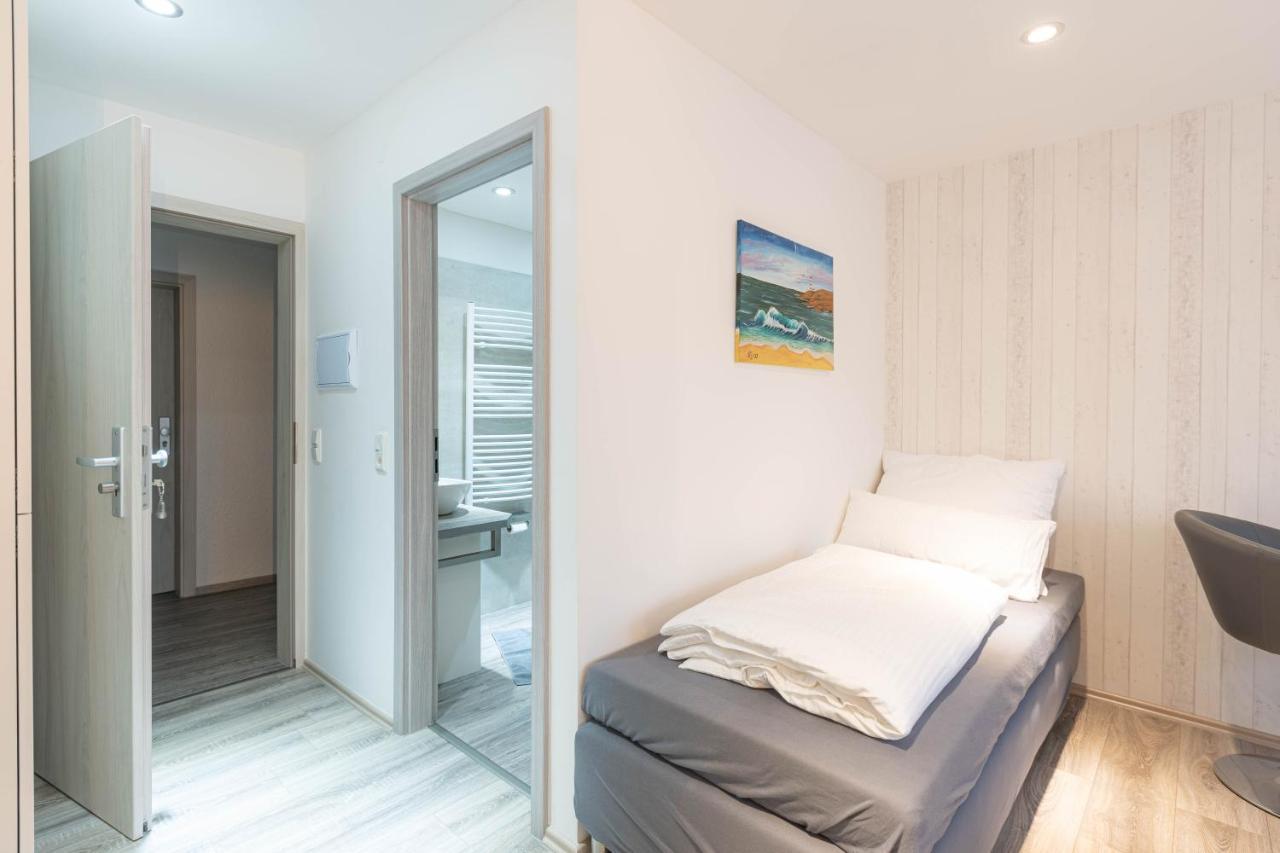 Messe-Hotelzimmer-Einzimmerappartement เลเวอร์คูเซน ภายนอก รูปภาพ