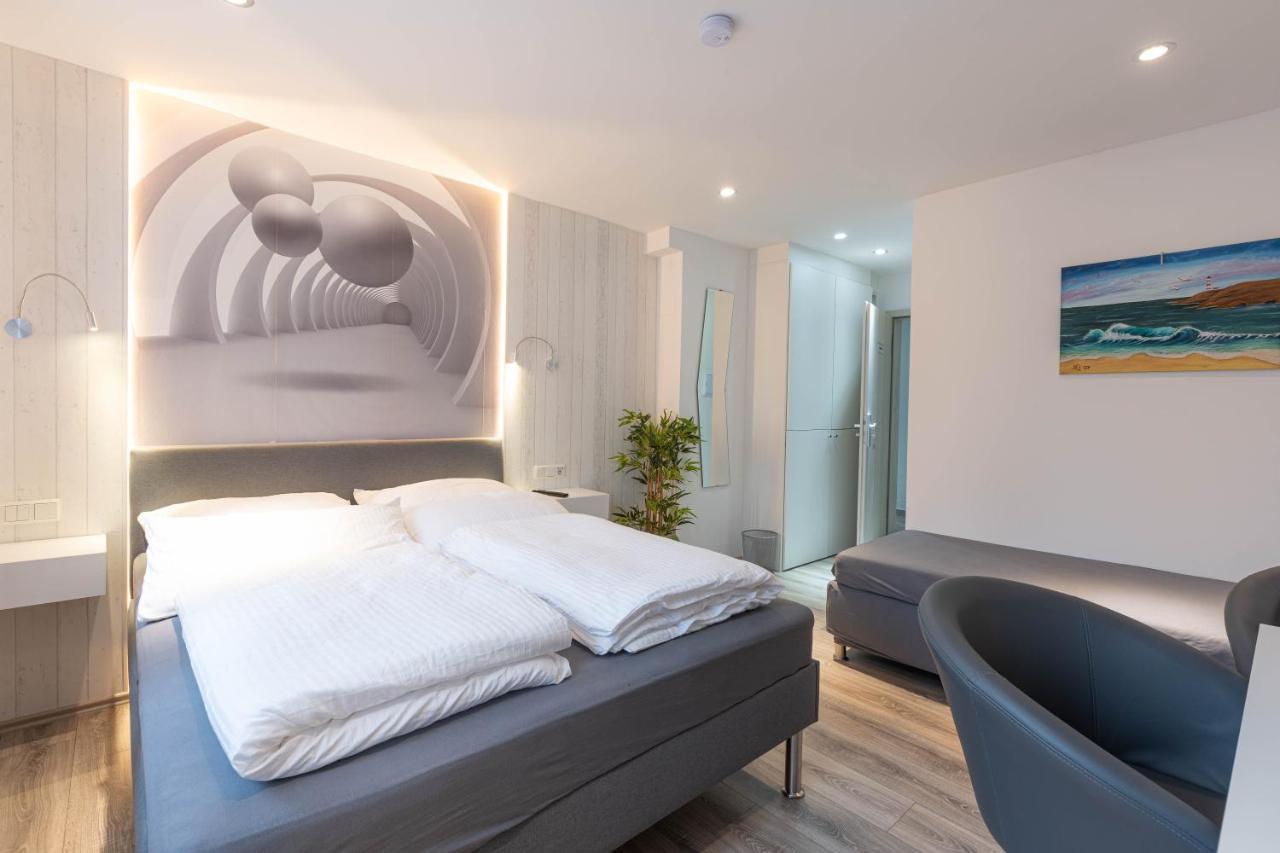 Messe-Hotelzimmer-Einzimmerappartement เลเวอร์คูเซน ภายนอก รูปภาพ